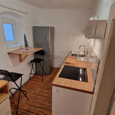 Historical Goldenes Dachl 公寓 *