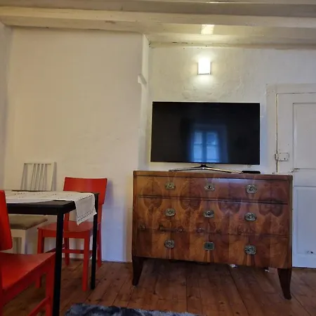 Historical Goldenes Dachl * Инсбрук