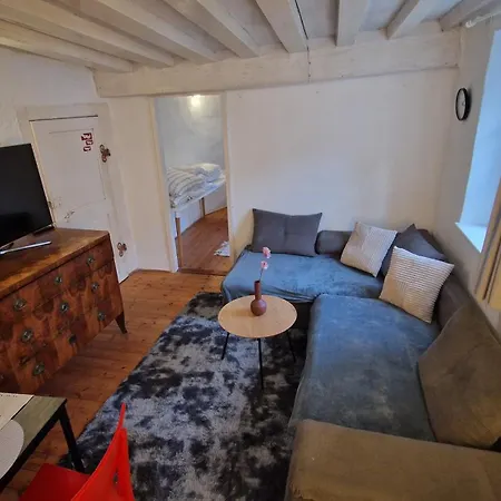 Апартаменты Historical Goldenes Dachl Инсбрук